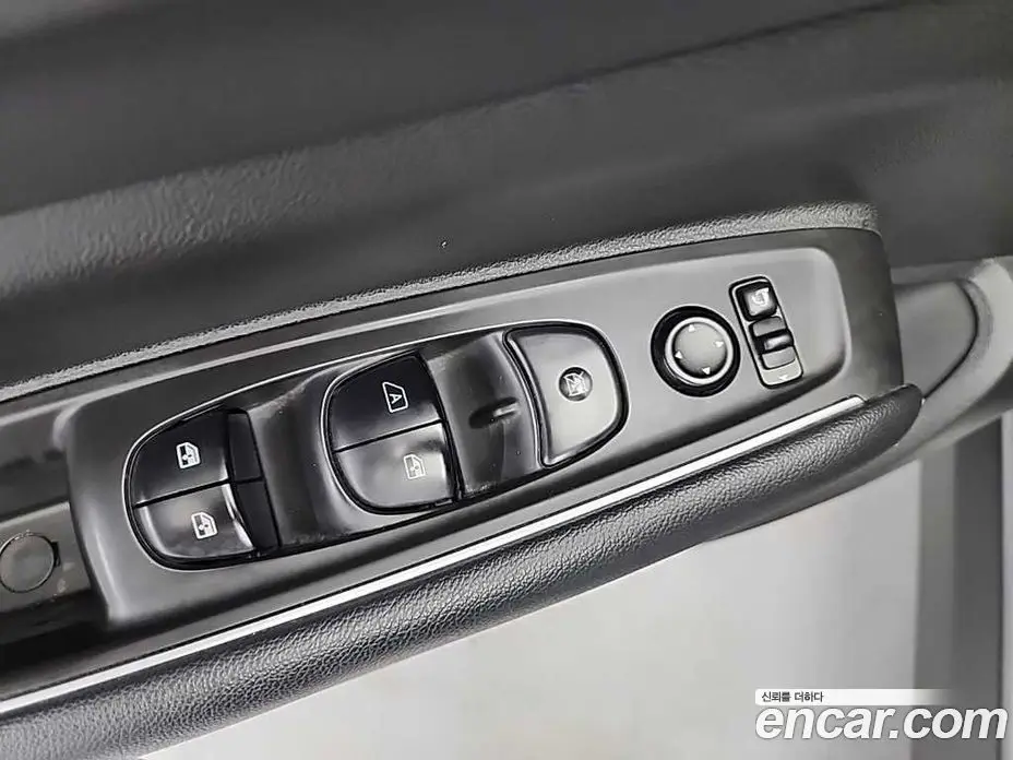 Renault (Samsung) QM6 2018 2.0 автомат (вариатор), фото 17 Renault (Samsung) QM6 2018 2.0 автомат (вариатор), фото 17
