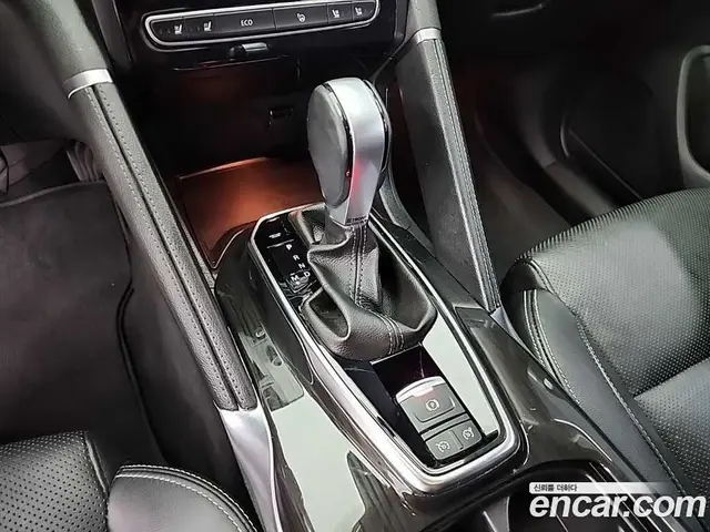 Renault (Samsung) QM6 2018 2.0 автомат (вариатор), миниатюра 8 Renault (Samsung) QM6 2018 2.0 автомат (вариатор), миниатюра 8