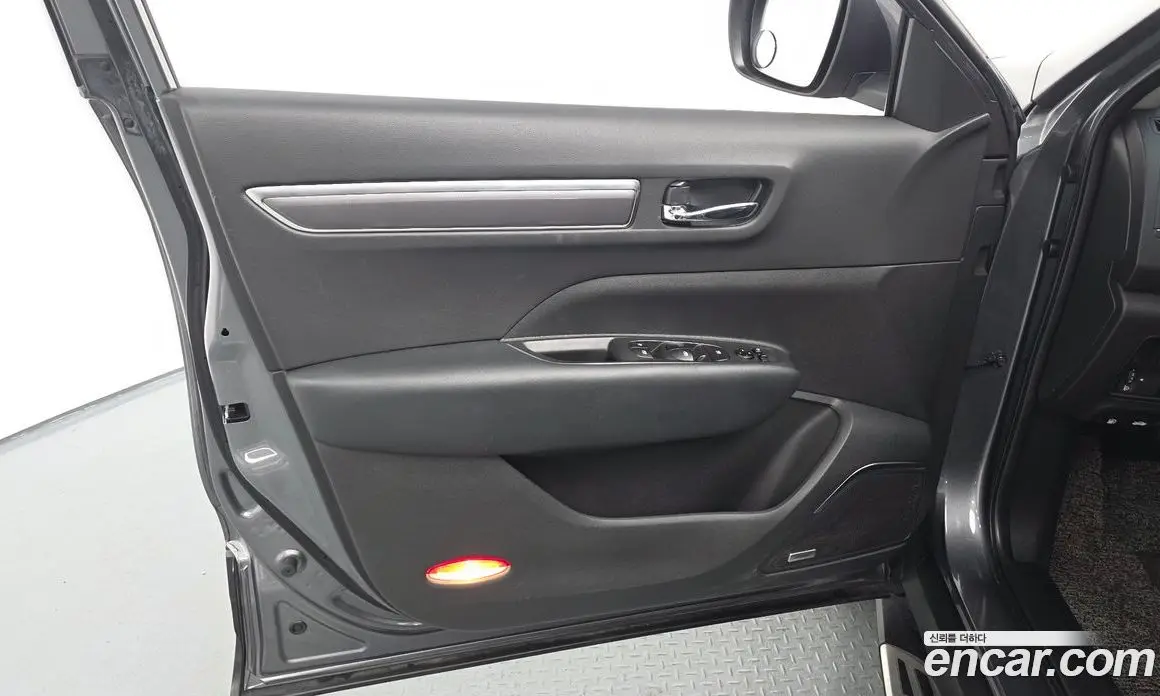 Renault (Samsung) QM6 2020 2.0 автомат (гидро), фото 13 Renault (Samsung) QM6 2020 2.0 автомат (гидро), фото 13