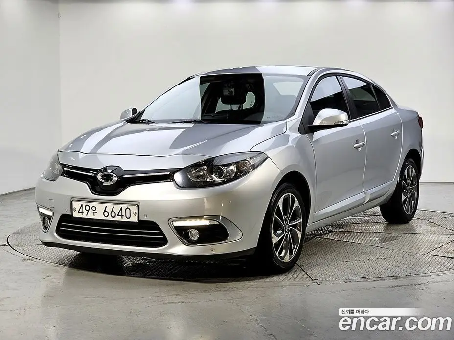Renault (Samsung) SM3 2015 1.6 автомат (гидро), фото 1 Renault (Samsung) SM3 2015 1.6 автомат (гидро), фото 1