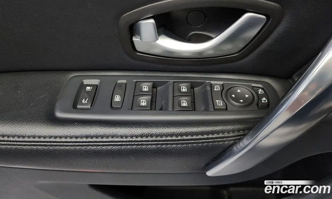 Renault (Samsung) SM5 2010 2.0 автомат (гидро), фото 14 Renault (Samsung) SM5 2010 2.0 автомат (гидро), фото 14