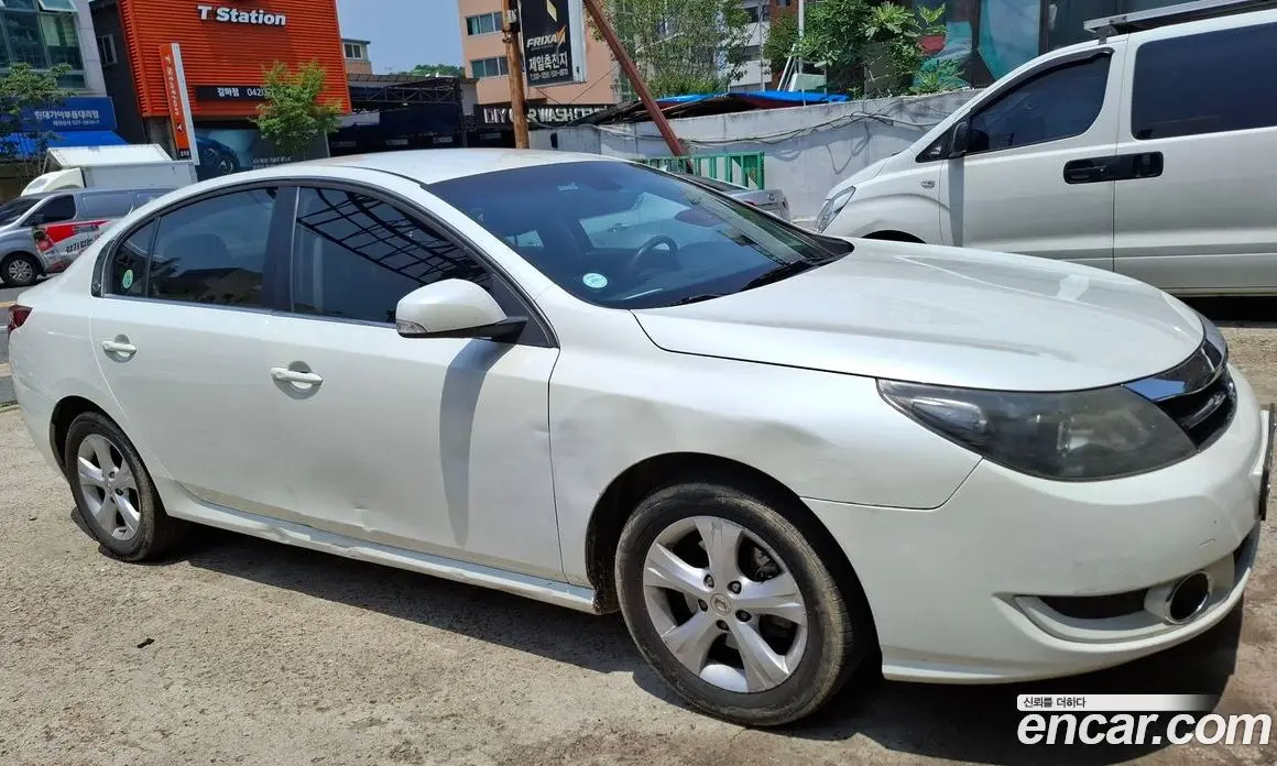 Renault (Samsung) SM5 2012 2.0 автомат (гидро), фото 4 Renault (Samsung) SM5 2012 2.0 автомат (гидро), фото 4