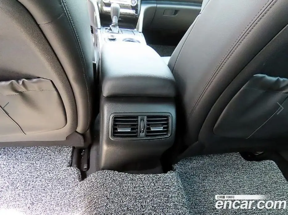 Renault (Samsung) SM6 2024 1.3 автомат (гидро), фото 18 Renault (Samsung) SM6 2024 1.3 автомат (гидро), фото 18