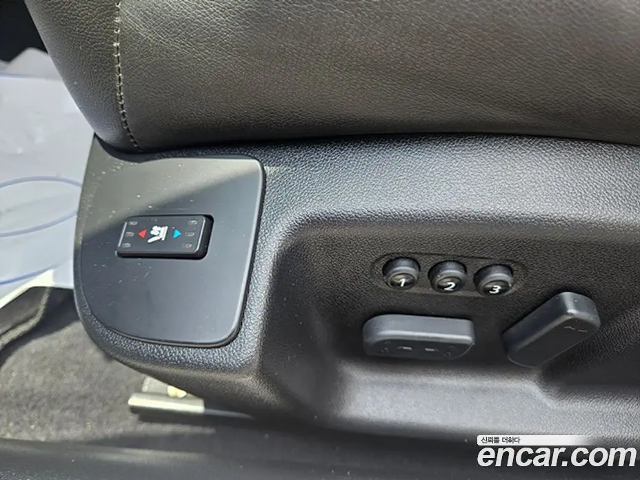 Renault (Samsung) SM7 2017 2.5 автомат (гидро), фото 13 Renault (Samsung) SM7 2017 2.5 автомат (гидро), фото 13