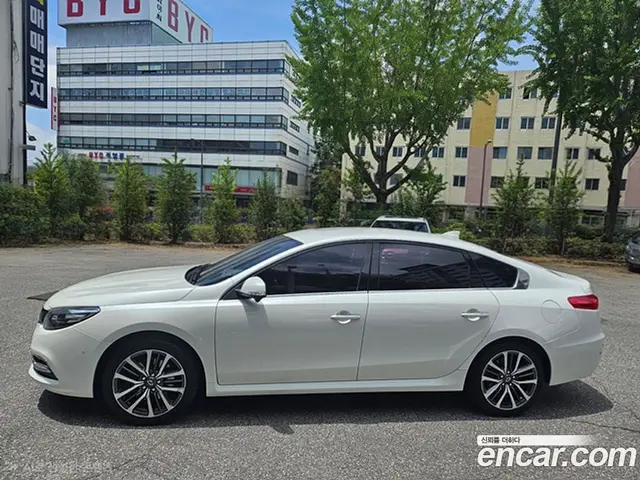 Renault (Samsung) SM7 2017 2.5 автомат (гидро), миниатюра 5 Renault (Samsung) SM7 2017 2.5 автомат (гидро), миниатюра 5