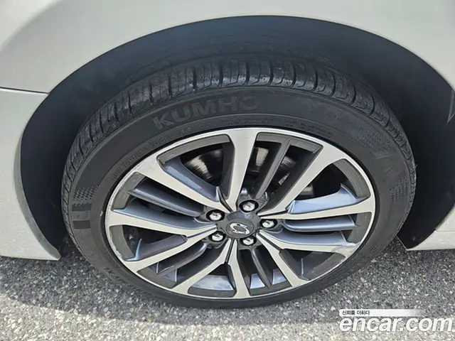 Renault (Samsung) SM7 2017 2.5 автомат (гидро), миниатюра 6 Renault (Samsung) SM7 2017 2.5 автомат (гидро), миниатюра 6