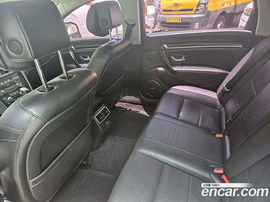 Renault (Samsung) SM7 2017 2.5 автомат (гидро), фото 8 Renault (Samsung) SM7 2017 2.5 автомат (гидро), фото 8