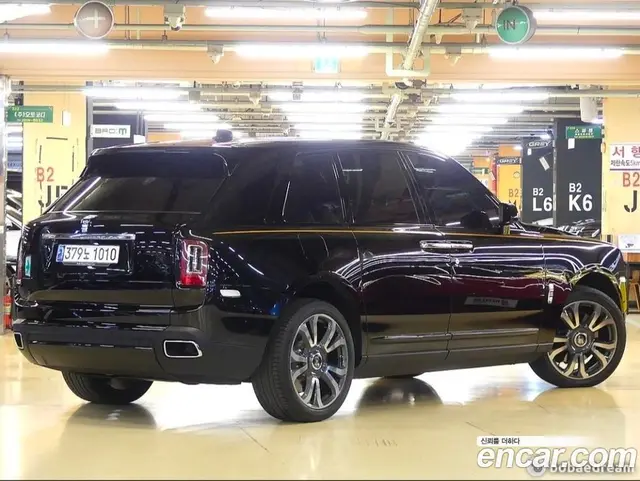 Rolls-Royce Cullinan 2023 6.7 автомат (гидро), миниатюра 3 Rolls-Royce Cullinan 2023 6.7 автомат (гидро), миниатюра 3