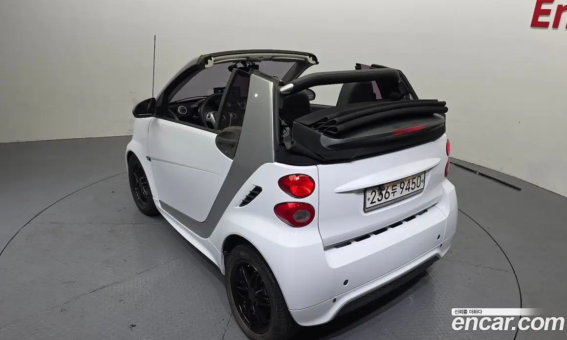 Smart Fortwo 2013 1.0 автомат (гидро), фото 17 Smart Fortwo 2013 1.0 автомат (гидро), фото 17