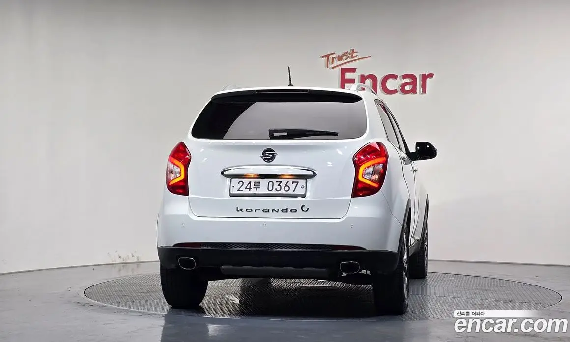 SsangYong Korando 2016 2.2 автомат (гидро), фото 4 SsangYong Korando 2016 2.2 автомат (гидро), фото 4