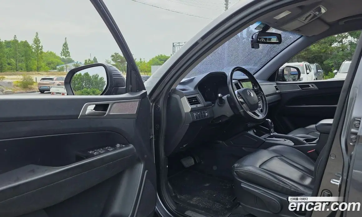 SsangYong Rexton 2018 2.2 автомат (гидро), фото 13 SsangYong Rexton 2018 2.2 автомат (гидро), фото 13