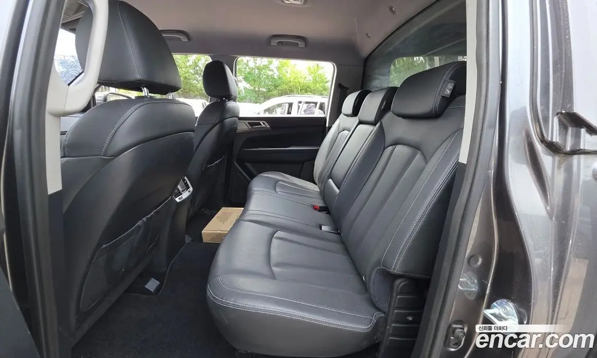 SsangYong Rexton 2018 2.2 автомат (гидро), фото 18 SsangYong Rexton 2018 2.2 автомат (гидро), фото 18