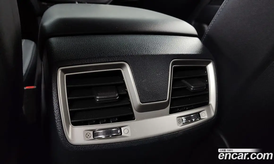 SsangYong Rexton 2018 2.2 автомат (гидро), фото 19 SsangYong Rexton 2018 2.2 автомат (гидро), фото 19