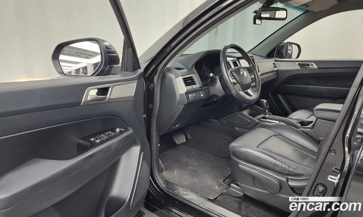SsangYong Rexton 2018 2.2 автомат (гидро), фото 10 SsangYong Rexton 2018 2.2 автомат (гидро), фото 10