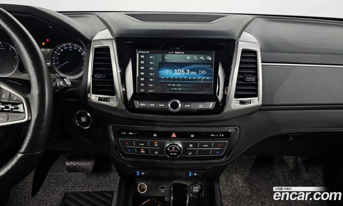 SsangYong Rexton 2018 2.2 автомат (гидро), фото 12 SsangYong Rexton 2018 2.2 автомат (гидро), фото 12