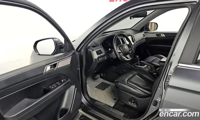 SsangYong Rexton 2018 2.2 автомат (гидро), миниатюра 10 SsangYong Rexton 2018 2.2 автомат (гидро), миниатюра 10