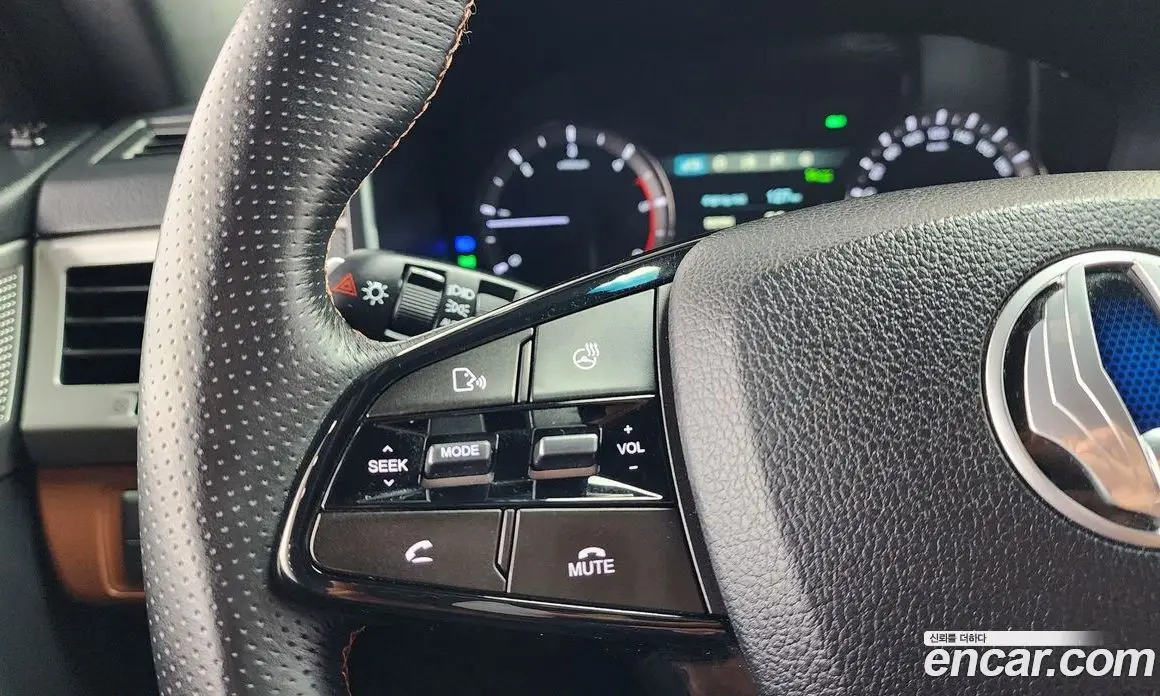 SsangYong Rexton 2018 2.2 автомат (гидро), фото 17