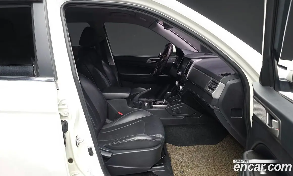 SsangYong Rexton 2018 2.2 автомат (гидро), фото 11