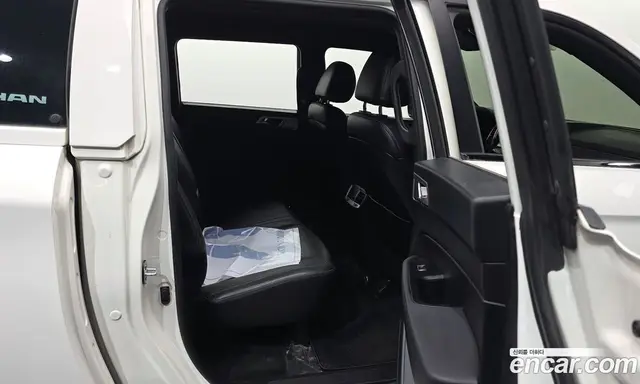 SsangYong Rexton 2019 2.2 автомат (гидро), миниатюра 12