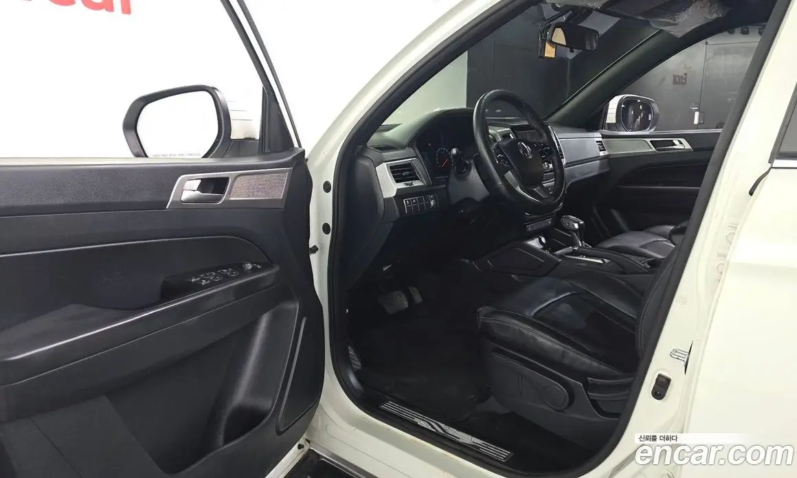 SsangYong Rexton 2019 2.2 автомат (гидро), фото 10