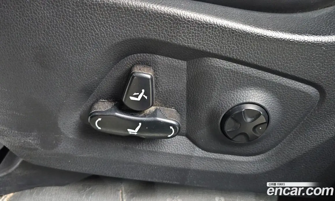 SsangYong Rexton 2019 2.2 автомат (гидро), фото 31 SsangYong Rexton 2019 2.2 автомат (гидро), фото 31