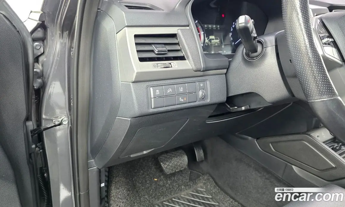 SsangYong Rexton 2019 2.2 автомат (гидро), фото 17