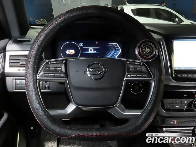 SsangYong Rexton 2021 2.2 автомат (гидро), миниатюра 10 SsangYong Rexton 2021 2.2 автомат (гидро), миниатюра 10