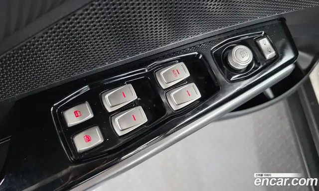 SsangYong TIBOLI 2018 1.6 автомат (гидро), миниатюра 12