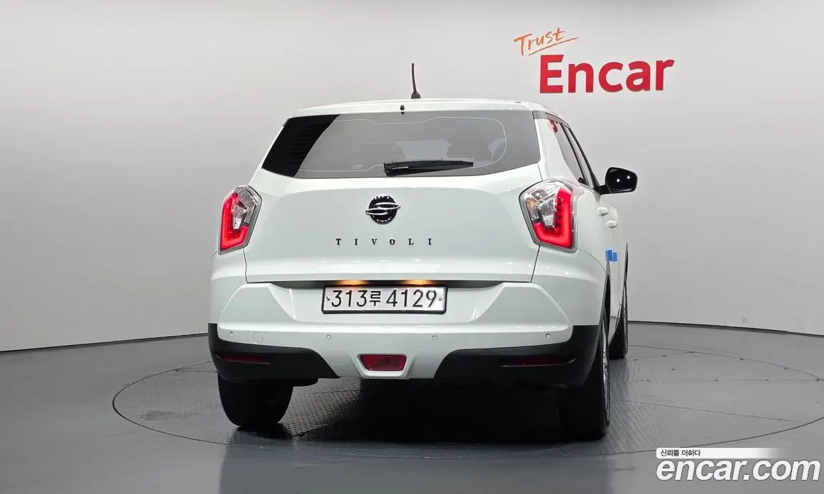 SsangYong TIBOLI 2018 1.6 автомат (гидро), фото 4 SsangYong TIBOLI 2018 1.6 автомат (гидро), фото 4