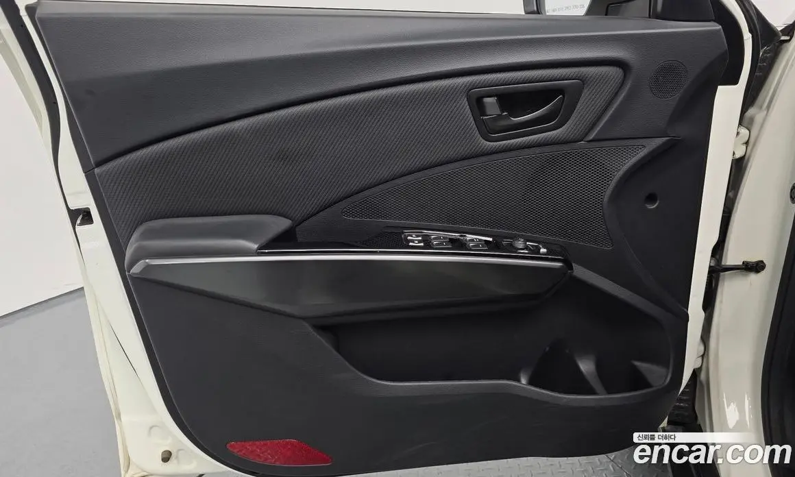 SsangYong TIBOLI 2020 1.6 автомат (гидро), фото 26 SsangYong TIBOLI 2020 1.6 автомат (гидро), фото 26