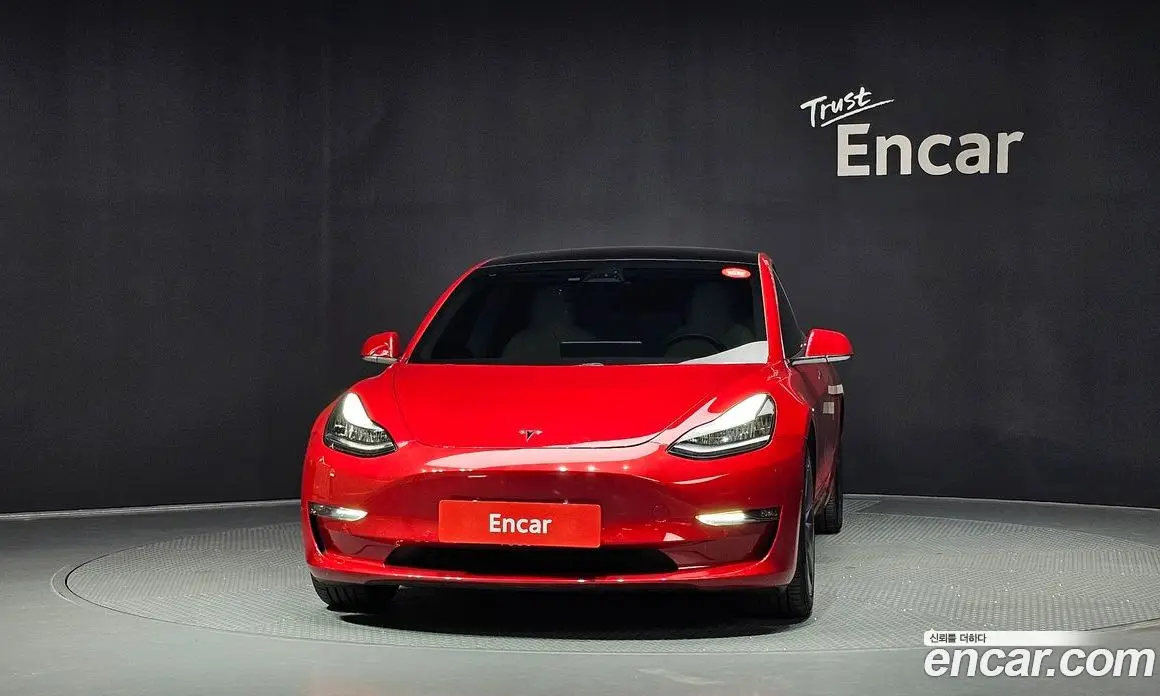 Tesla Model 3 2020 0.2 автомат (гидро), фото 3 Tesla Model 3 2020 0.2 автомат (гидро), фото 3