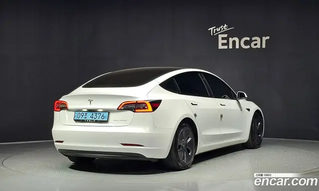 Tesla Model 3 2021 0.2 автомат (гидро), миниатюра 2 Tesla Model 3 2021 0.2 автомат (гидро), миниатюра 2