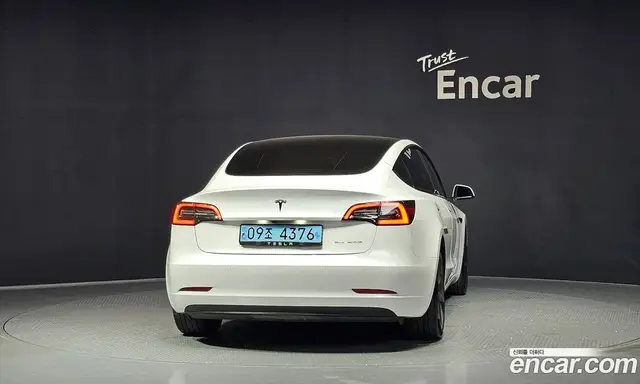 Tesla Model 3 2021 0.2 автомат (гидро), миниатюра 4 Tesla Model 3 2021 0.2 автомат (гидро), миниатюра 4
