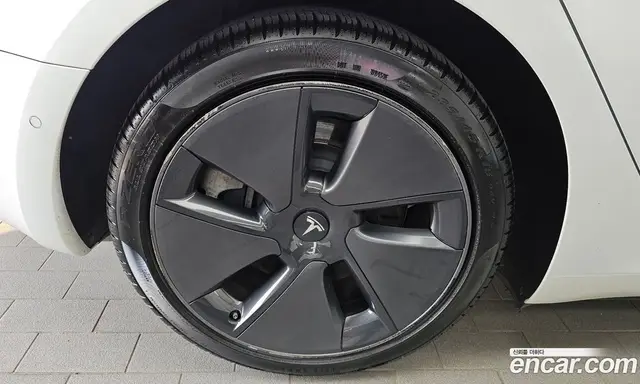 Tesla Model 3 2021 0.2 автомат (гидро), миниатюра 5 Tesla Model 3 2021 0.2 автомат (гидро), миниатюра 5