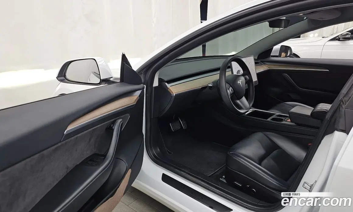 Tesla Model 3 2021 0.2 автомат (гидро), фото 10 Tesla Model 3 2021 0.2 автомат (гидро), фото 10