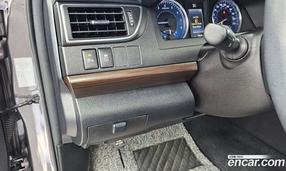 Toyota Camry 2016 2.5 автомат (гидро), фото 16 Toyota Camry 2016 2.5 автомат (гидро), фото 16