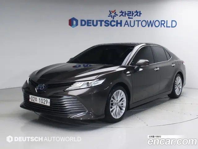 Toyota Camry 2018 2.5 автомат (гидро), миниатюра 1 Toyota Camry 2018 2.5 автомат (гидро), миниатюра 1