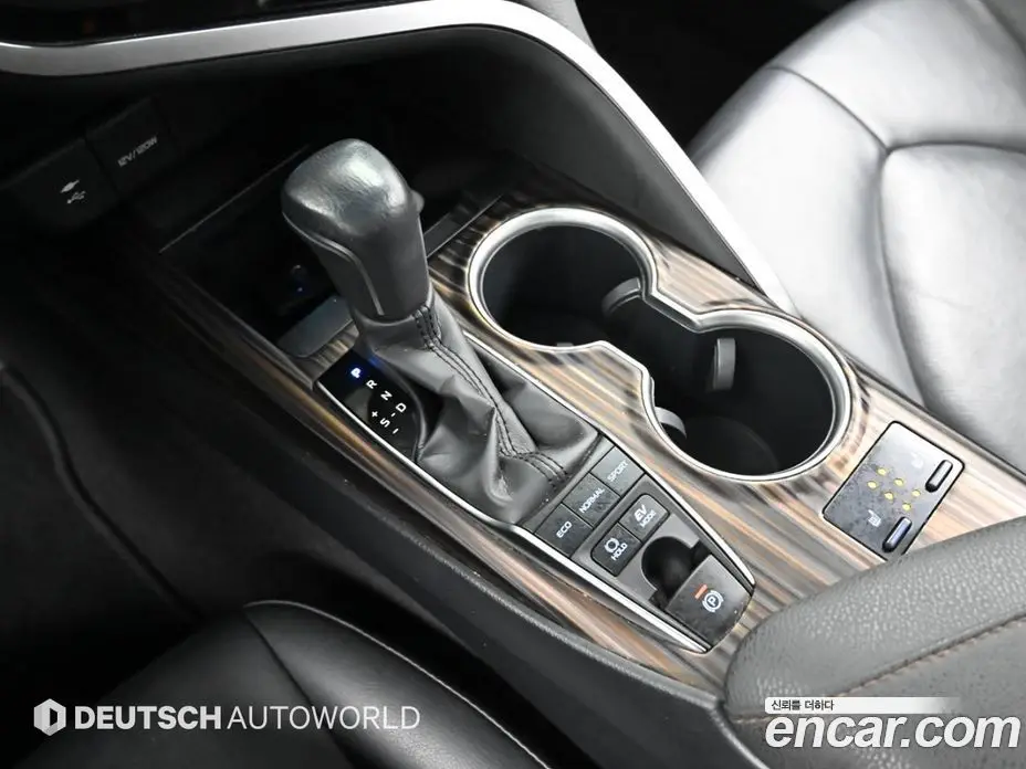 Toyota Camry 2018 2.5 автомат (гидро), фото 9 Toyota Camry 2018 2.5 автомат (гидро), фото 9