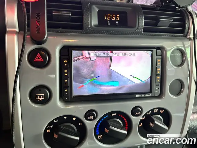 Toyota FJ Cruiser 2014 4.0 автомат (гидро), миниатюра 8 Toyota FJ Cruiser 2014 4.0 автомат (гидро), миниатюра 8