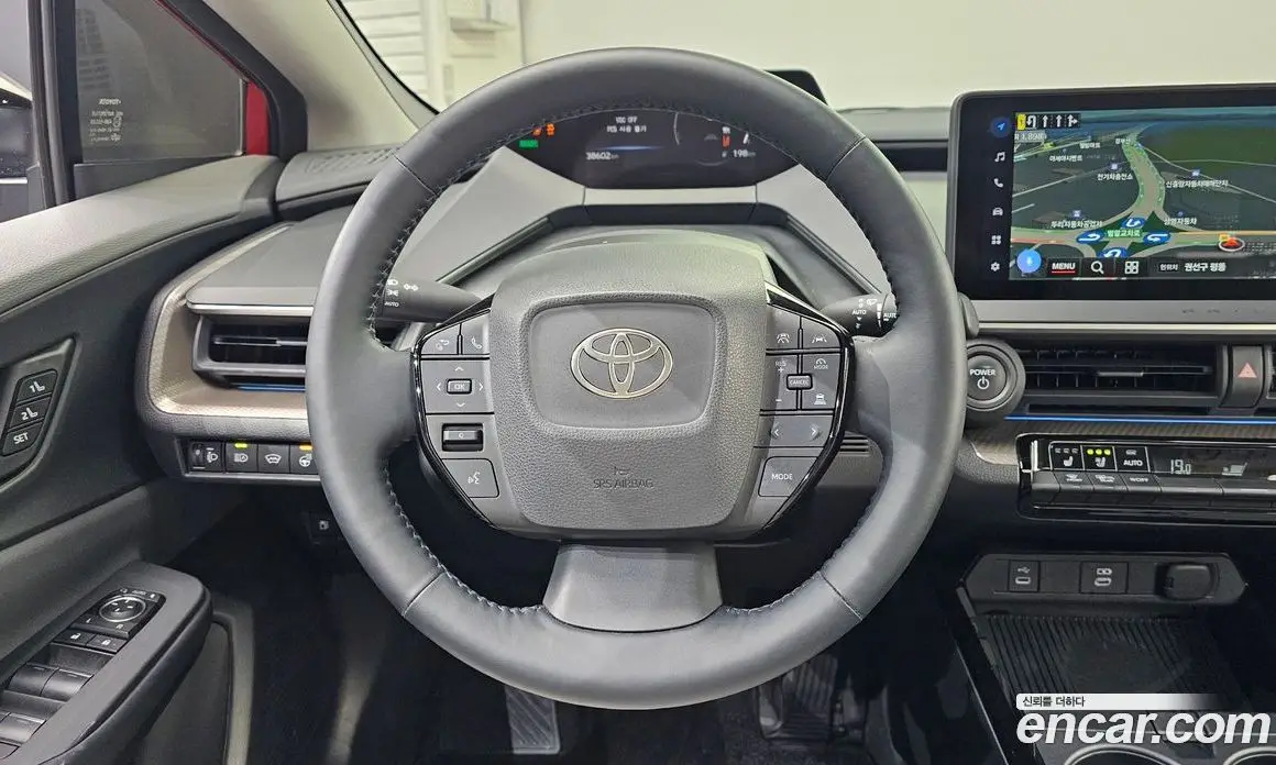 Toyota Prius 2024 2.0 автомат (гидро), фото 13 Toyota Prius 2024 2.0 автомат (гидро), фото 13