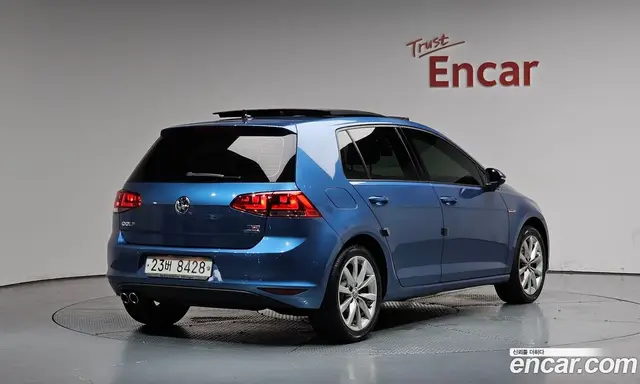 Volkswagen Golf 2014 1.4 автомат (гидро), миниатюра 1 Volkswagen Golf 2014 1.4 автомат (гидро), миниатюра 1