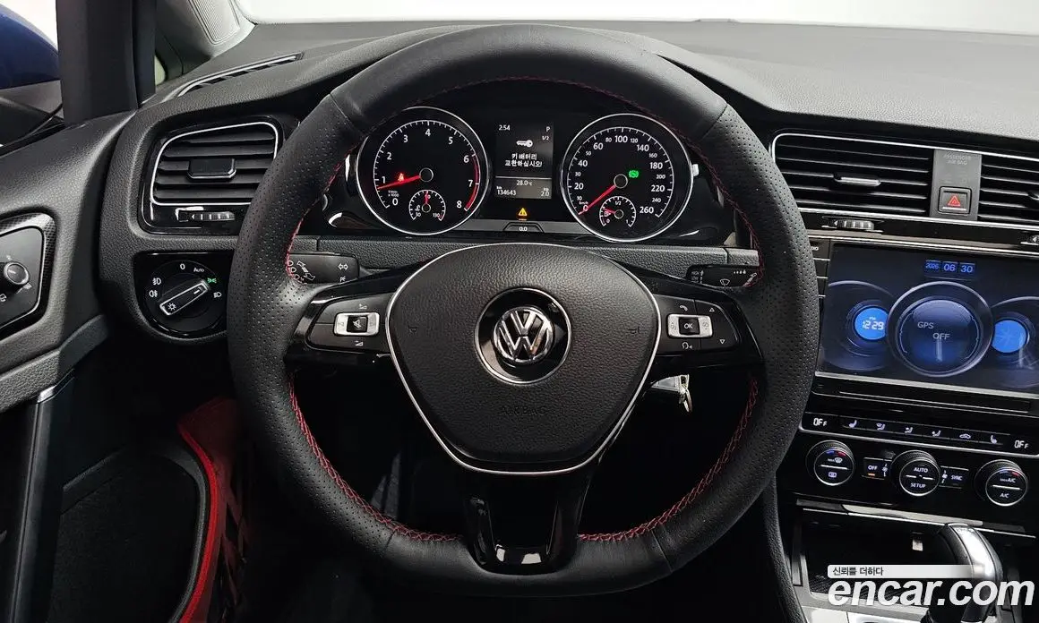 Volkswagen Golf 2014 1.4 автомат (гидро), фото 18 Volkswagen Golf 2014 1.4 автомат (гидро), фото 18