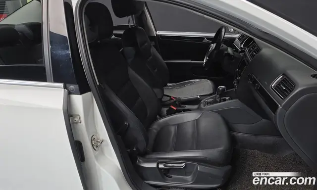 Volkswagen Jetta 2015 2.0 автомат (гидро), миниатюра 11 Volkswagen Jetta 2015 2.0 автомат (гидро), миниатюра 11