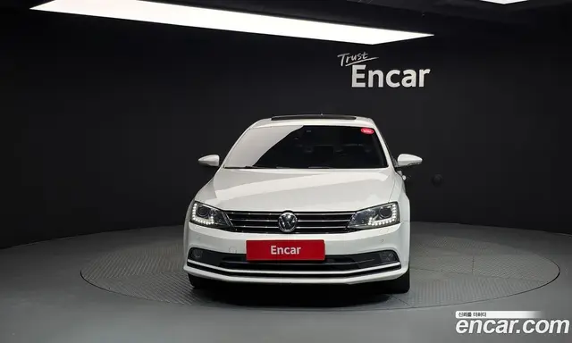 Volkswagen Jetta 2015 2.0 автомат (гидро), миниатюра 3 Volkswagen Jetta 2015 2.0 автомат (гидро), миниатюра 3