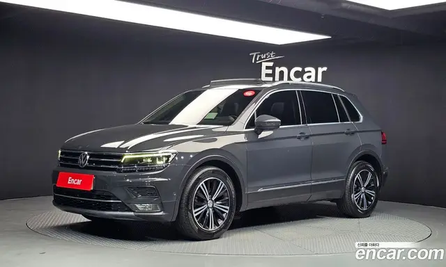 Volkswagen Tiguan 2018 2.0 автомат (гидро), миниатюра 1