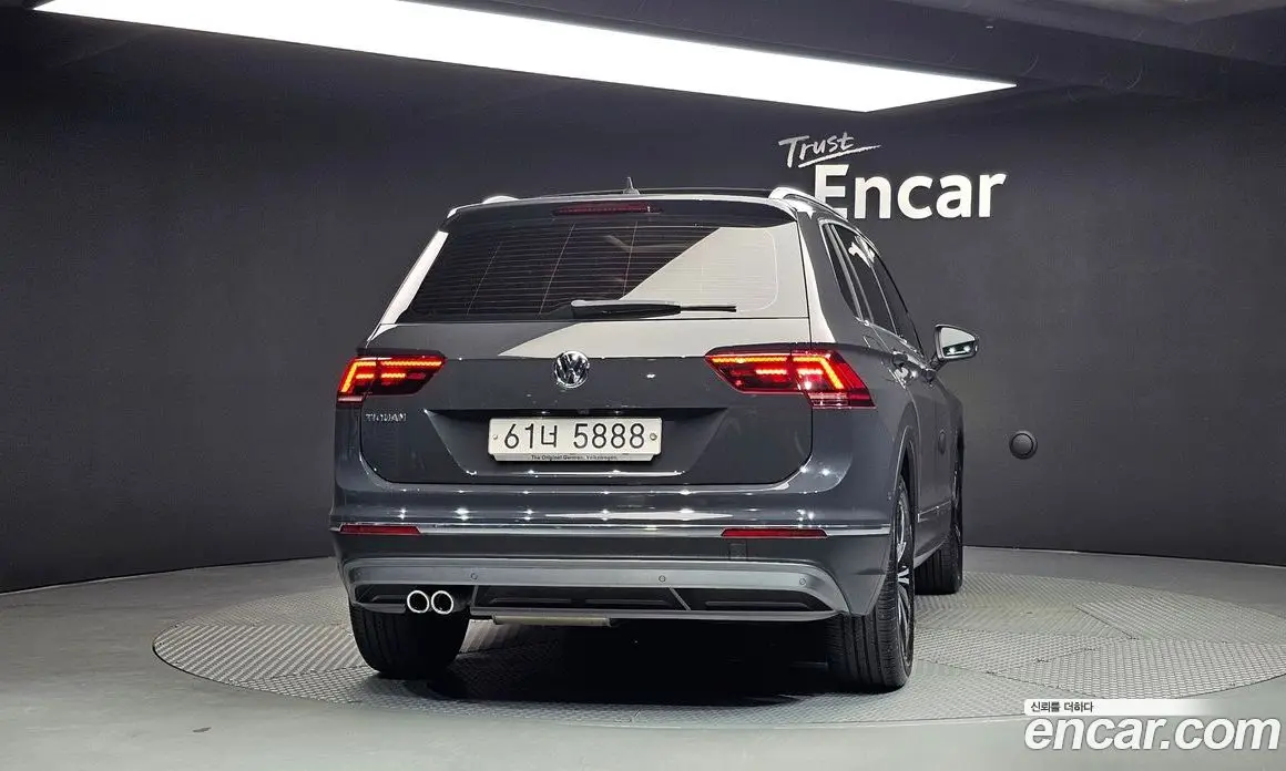 Volkswagen Tiguan 2018 2.0 автомат (гидро), фото 4
