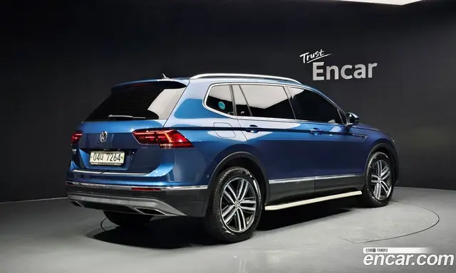 Volkswagen Tiguan 2018 2.0 автомат (гидро), миниатюра 2