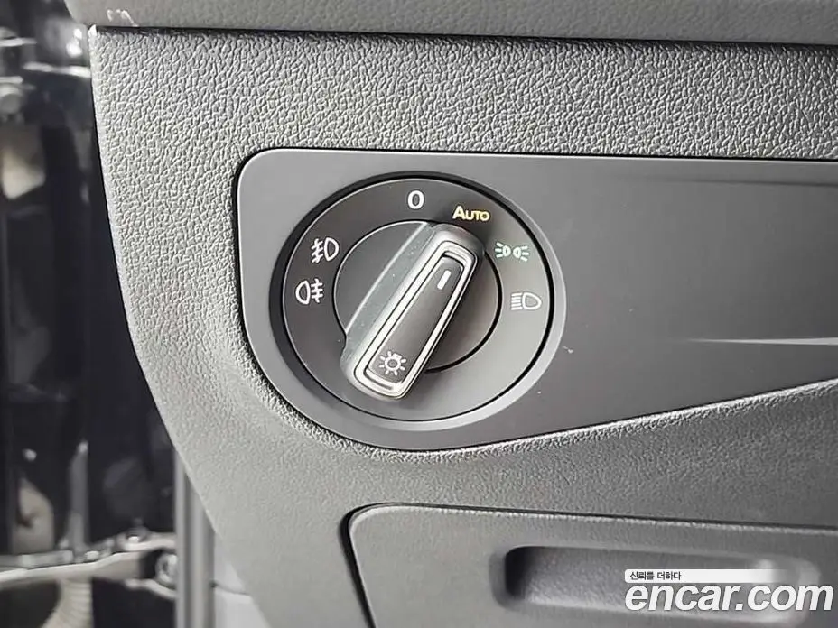 Volkswagen Tiguan 2020 2.0 автомат (гидро), фото 17 Volkswagen Tiguan 2020 2.0 автомат (гидро), фото 17