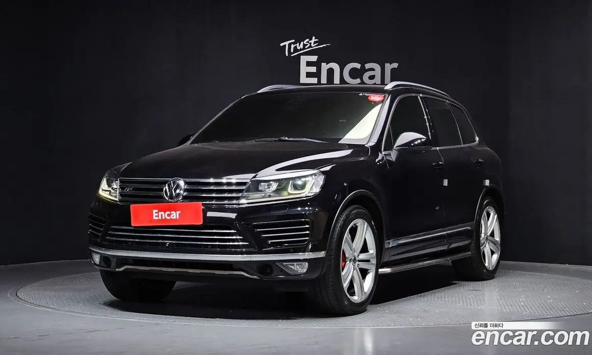 Volkswagen Touareg 2016 3.0 автомат (гидро), фото 1 Volkswagen Touareg 2016 3.0 автомат (гидро), фото 1
