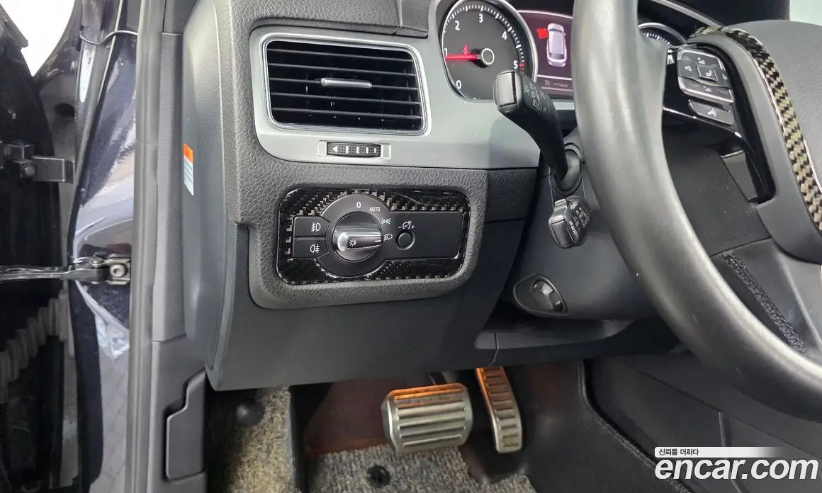 Volkswagen Touareg 2016 3.0 автомат (гидро), фото 16 Volkswagen Touareg 2016 3.0 автомат (гидро), фото 16